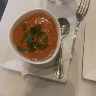 Tamato Soup del Giorno or Tomato Basil BUSSING