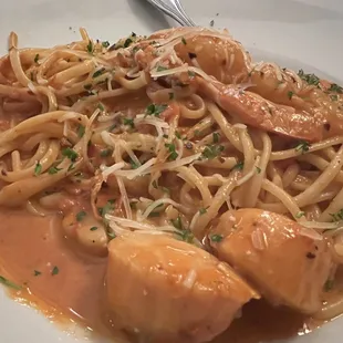 Seafood Diablo - Spicy vodka sauce