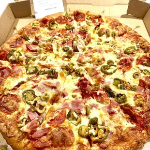 Pepperoni / Ham / Green Olives / Jalapeños