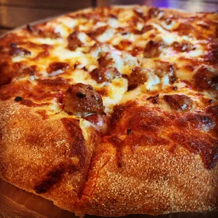 I'll take more than another river full  Small Sausage &amp; Garlic Pie from #pomonapizzacompany