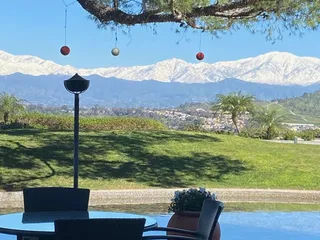 Red Restaurant & Bar