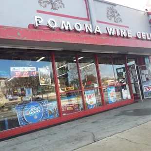 Can we say this is a bad area yes I think we can agree this is not a nice neighborhood. Next time not here