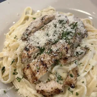 Fettuccine Alfredo