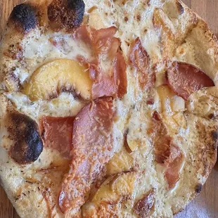 Peach Pizza