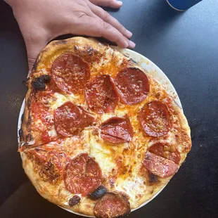 Pepperoni w hot honey