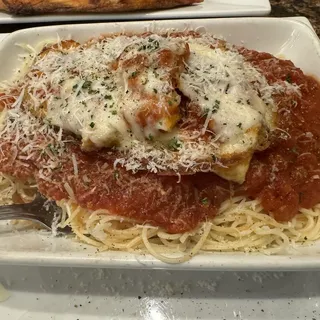 Gondola O Chicken Parmesan Lunch Special