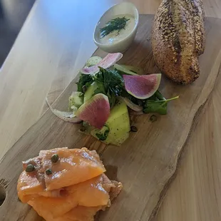 Salmon plate