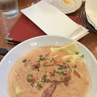Cheese ravioli with vodka sauce