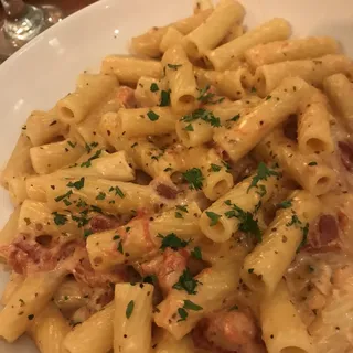 Pasta with Tomato Vodka Cream Sauce