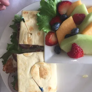 Crispy chicken club