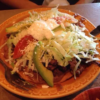 Ponce's Special Tostada