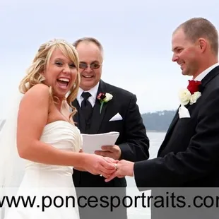 Fun wedding on the beach