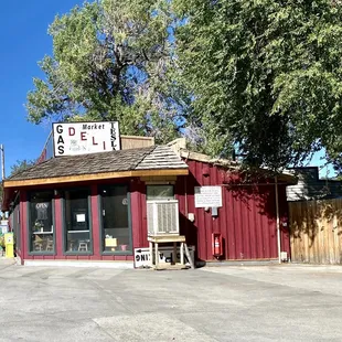 Mabel's Deli and Market