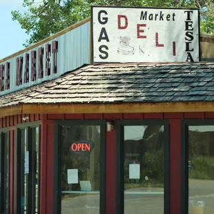 Poncha Market Store front