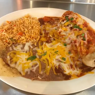 Chile Relleno and Cheese Enchilada Combo Plate