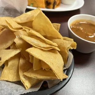 Chips y Salsa