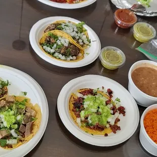 Ponchos Tacos