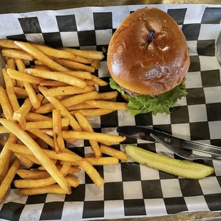 Green Chile Beer Cheese Burger