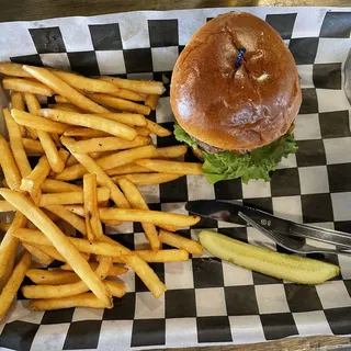 Green Chile Beer Cheese Burger
