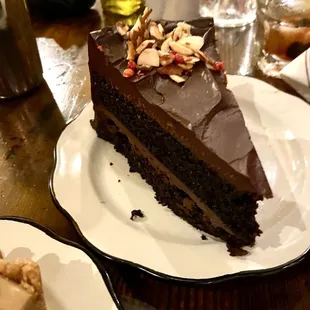 Chocolate cake: basic, they should add something to it.