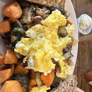 Brussel sprouts sweet potato hash