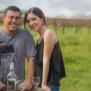 Enjoying the wine &amp; the music!