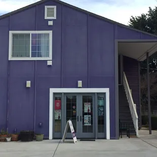 The Pondl tasting room.