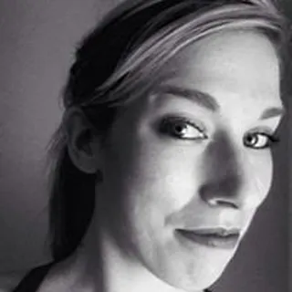 Julia S.