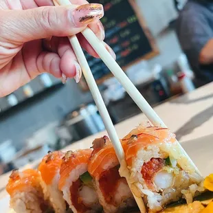 This one so good . Orange blossum Roll and have Black shuffle on top too