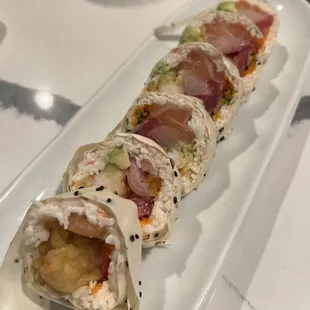 Tuna Cut Roll