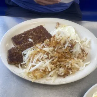 Goetta eggs and hash browns