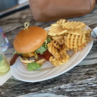 Pool bar Burger with bacon cheddar Arugula and a chipotle mayonnaise!