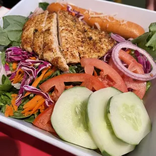 Grilled chicken salad