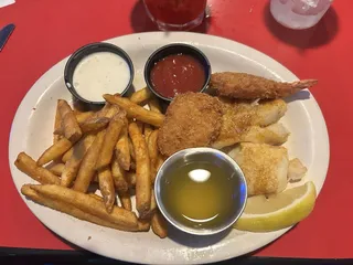 Paul's Neighborhood Bar