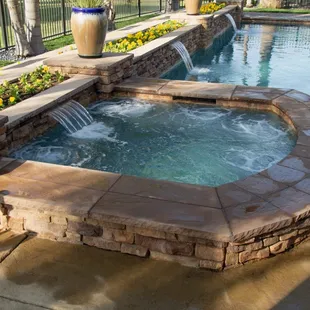 Back yard escape PoolsPlus.us