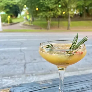 Mango Spice Cocktail