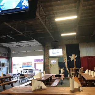 Must go to Barbecue Restaurant to eat in the bason