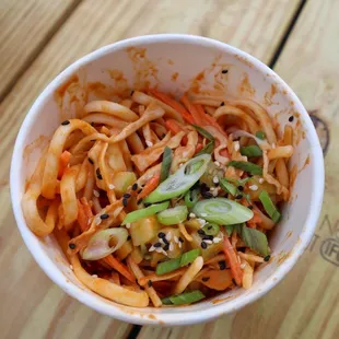 Spicy Peanut Cold Noodles w/Fresh Veggies &amp; Chili Oil @tiffhuangry