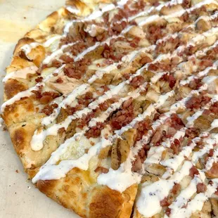 Chicken bacon ranch pizza