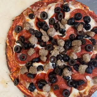 Pep olive &amp; sausage