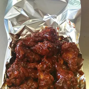 chicken wings and fried chicken, food