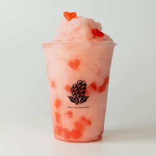 The Lover&apos;s Paradise - Raspberry lemonade slush with Strawberry Heart Jelly