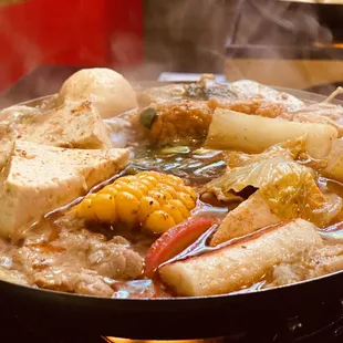 1. House Special Pot in action
