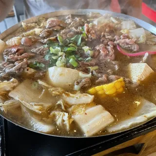 13. Satay Beef Pot