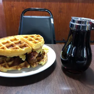 Pop&apos;s wagon waffle!