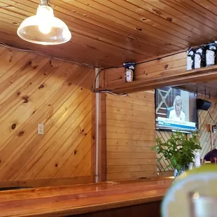 sushi and sashimi, interior