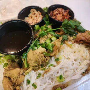 Lemongrass Chicken Vermicelli Platter