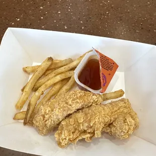 chicken wings and fried chicken, food