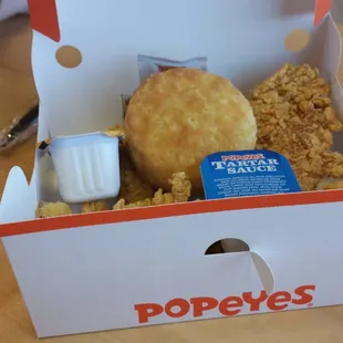 Popeyes food