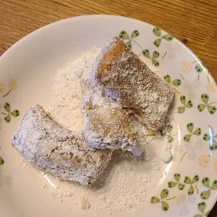 3 piece beignet...try it!